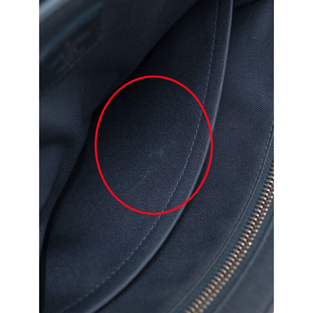 Louis Vuitton Taiga Black Leather Roman NM Shoulder Bag - Picture 5 of 8